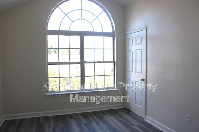 Building Photo - 6900 St Ignatius Dr