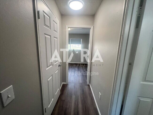 Building Photo - 4247 S Hwy 89