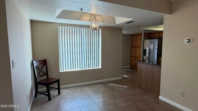 Building Photo - 9750 N 94th Pl