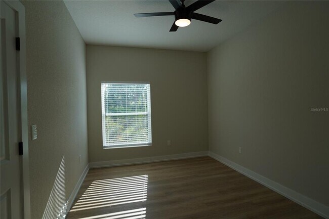 Building Photo - 12032 Tetzel Ave