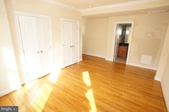 Building Photo - 1929 1st St NW