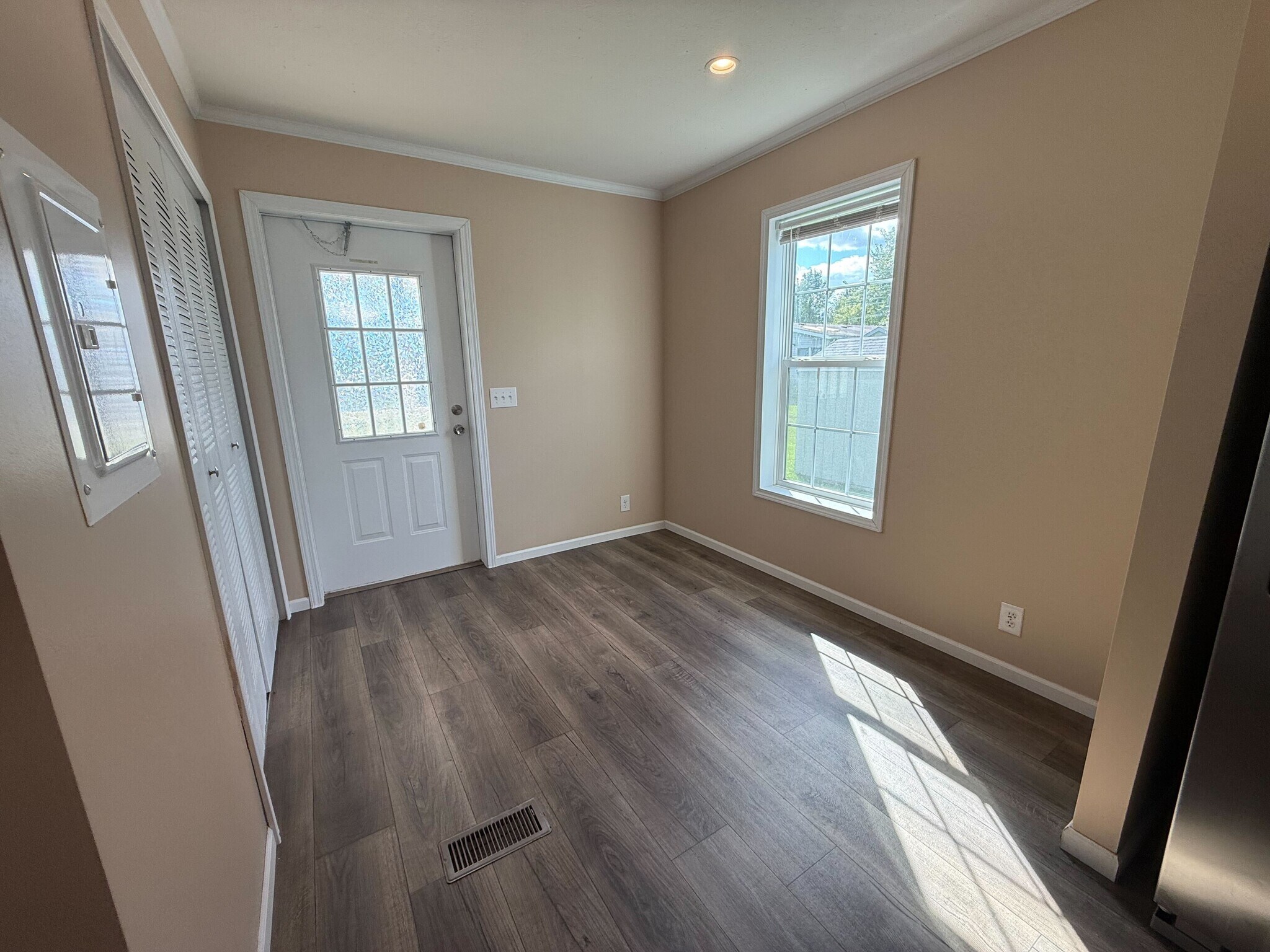 Building Photo - 12452 St James Ct
