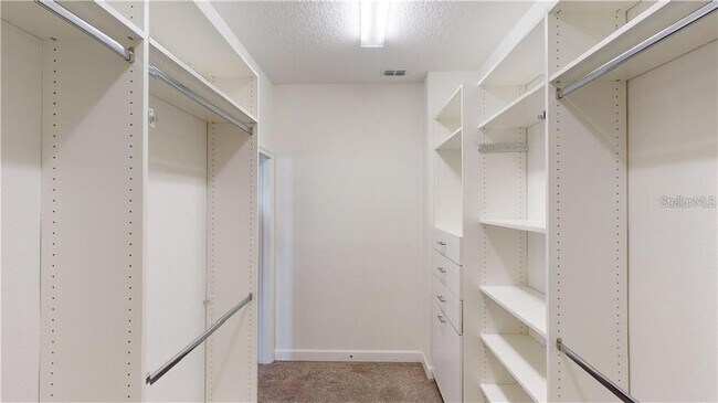 Building Photo - 15262 Night Heron Dr