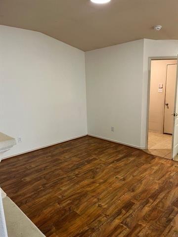 Building Photo - 2102 Wagon Wheel Trail