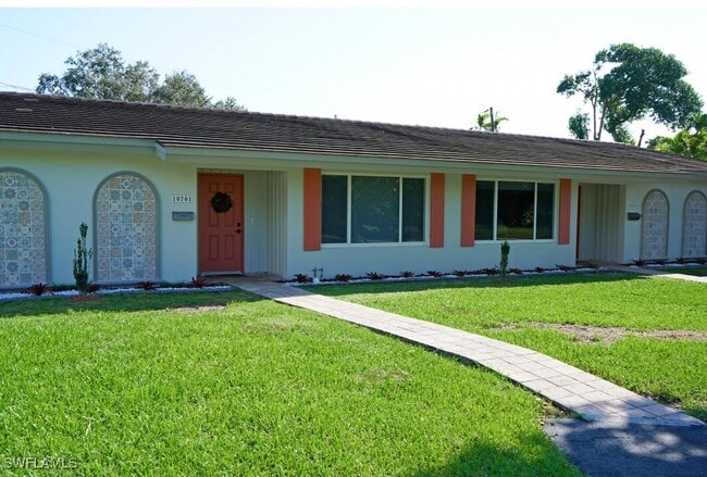Building Photo - 10701 SW 77th Ct