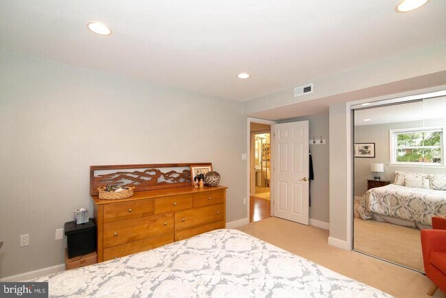 Building Photo - 8411 Morey Ln