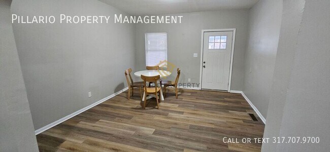 Building Photo - 933 N Dearborn-933