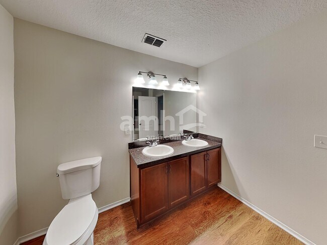 Building Photo - 7314 Tangle Bend Dr