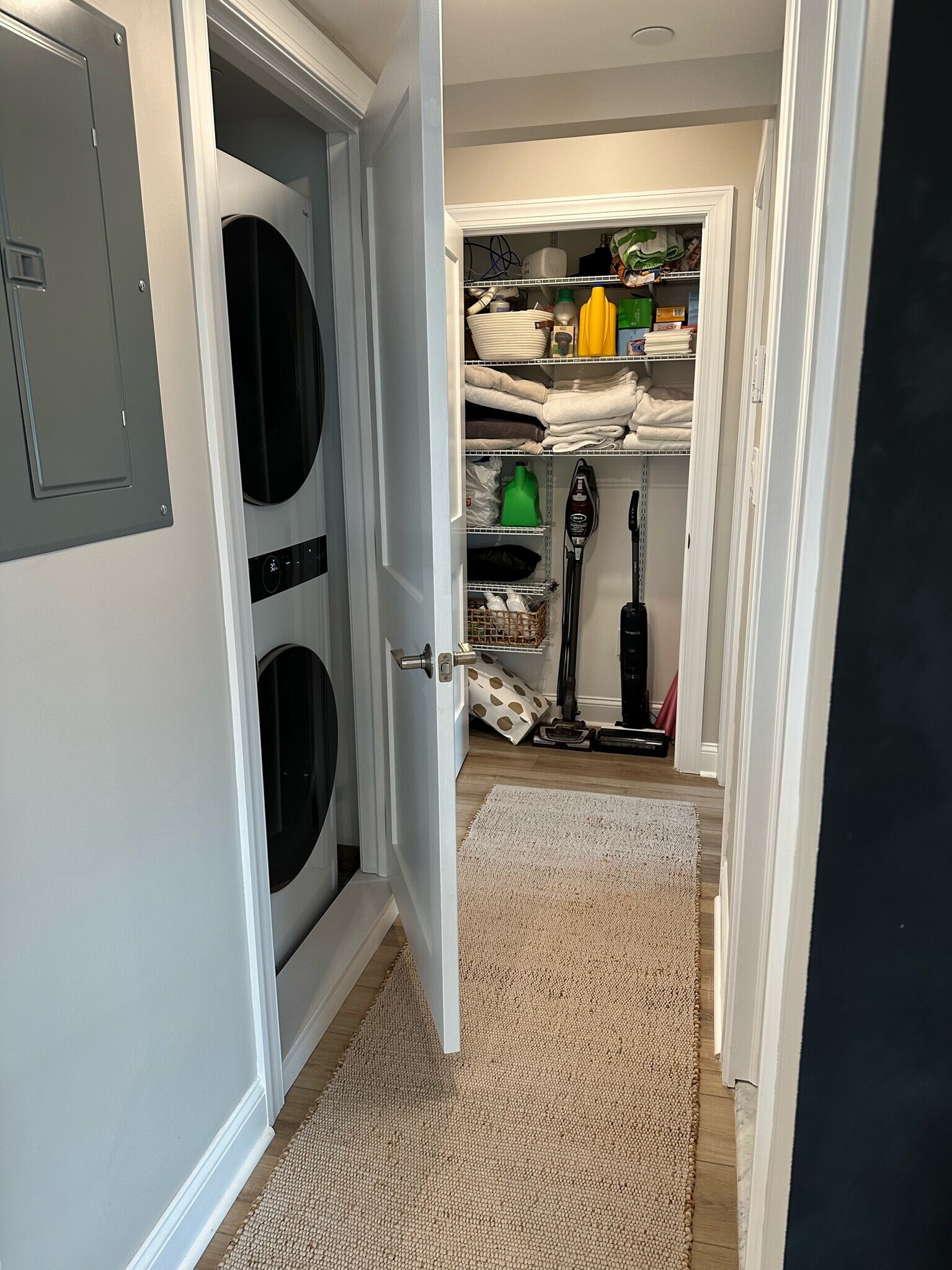 Building Photo - 15 Morton Ave