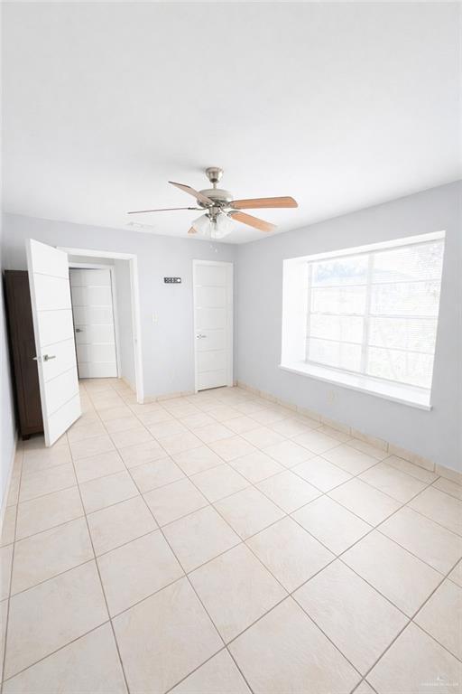 Building Photo - 10 E Campeche St