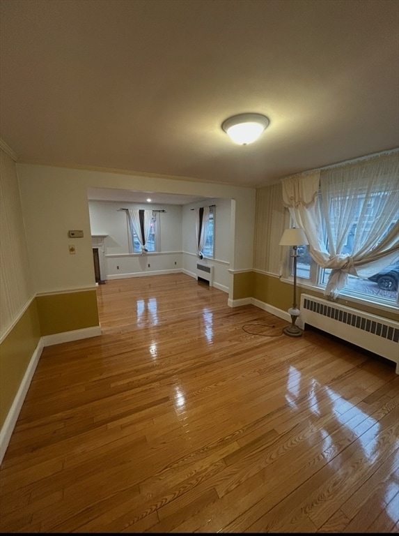 Building Photo - 632 W Roxbury Pkwy