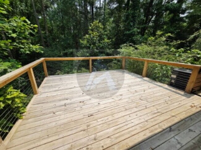 Building Photo - 1041 Kennesborough Rd NW