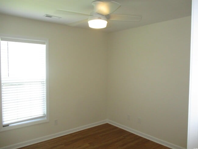 Building Photo - 483 Wallingford Cir