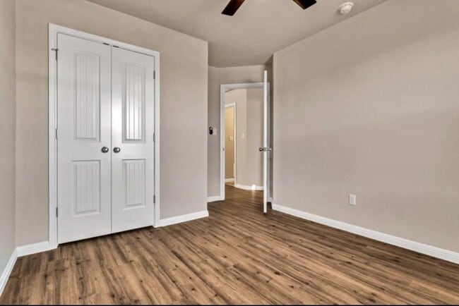 Building Photo - 4611 Graceful Ln