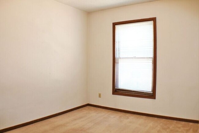 Building Photo - $1,195 | 2 Bedroom, 2 Bathroom Apartment | Dog Friendly* | Available for August 1st, 2026 Move In!