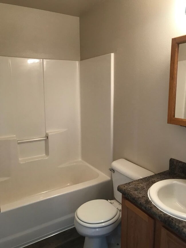 Building Photo - Available now! View Today by calling Rentl...