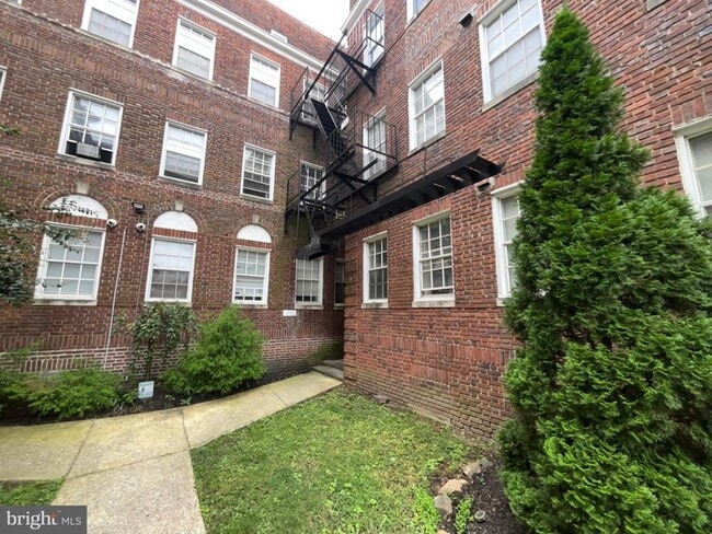 Building Photo - 3321 Liberty Heights Ave