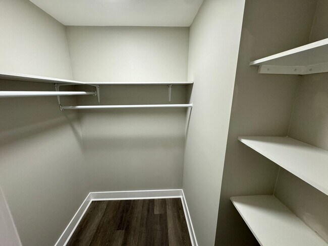 Building Photo - Fully Updated 4 Bedroom Home in Raleigh