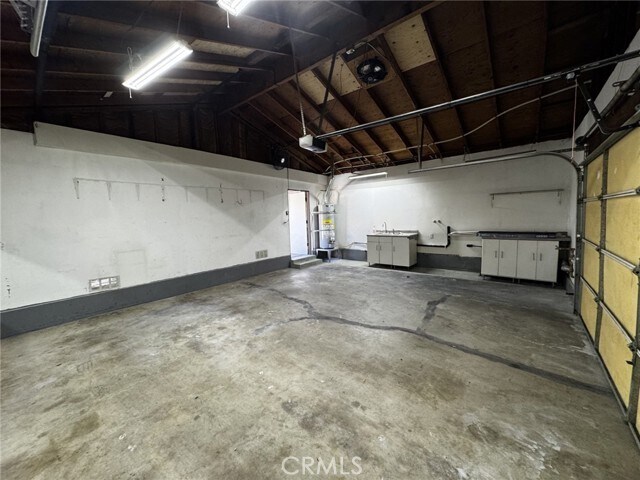 Building Photo - 203 Teague Dr