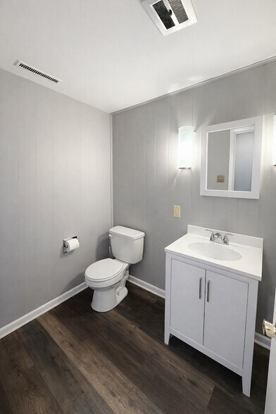 Building Photo - 2317 Patriot Way