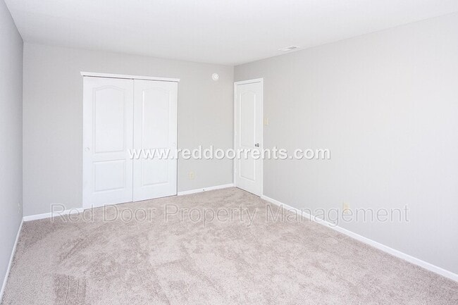 Building Photo - 15448 Gallow Ln