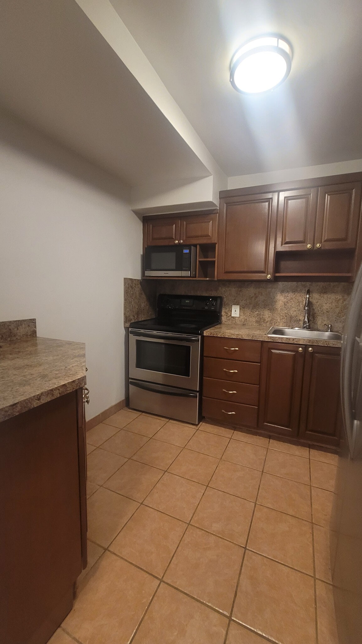 Building Photo - 13155 Ixora Ct