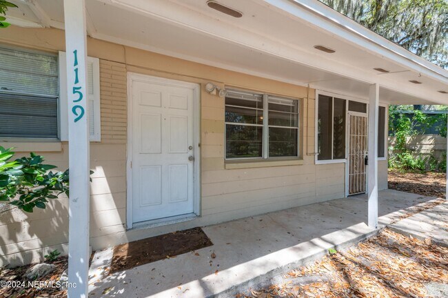 Building Photo - 1159 Green Cay Ave