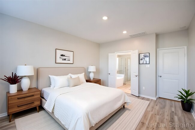 Building Photo - 3716 Vail Spgs Dr