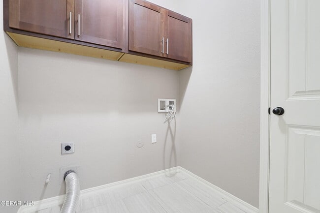 Building Photo - 3167 Spring Willow