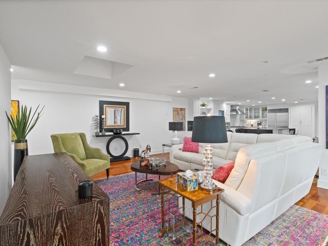 Building Photo - 5512 Bent Tree Dr