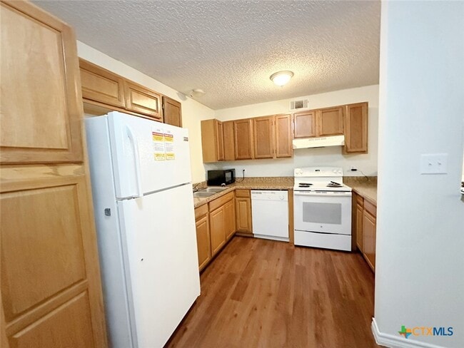 Building Photo - 20115 San Marcos Hwy