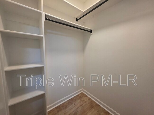 Building Photo - 66 Nevada Ln