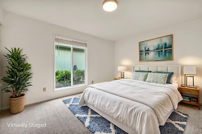 Building Photo - 1628-1628 Madras St SE