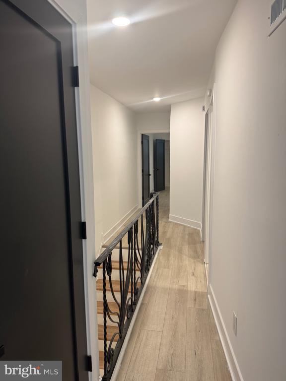Building Photo - 807 S 57th St