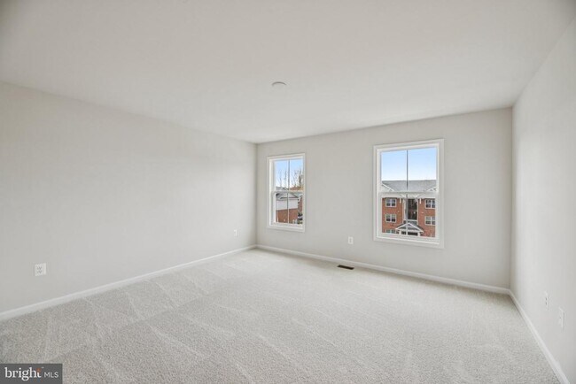 Building Photo - 8816 Selby Ct