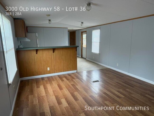 Primary Photo - 3000 Old Hwy 58