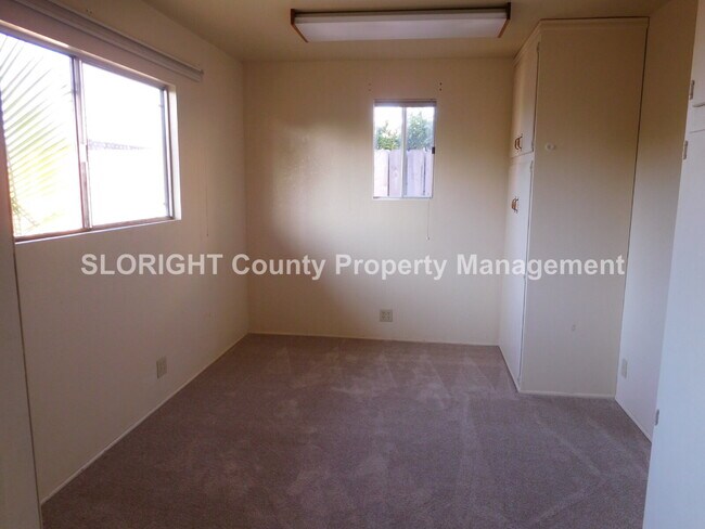 Building Photo - AVAILABLE NOVEMBER - Charming Los Osos Hom...