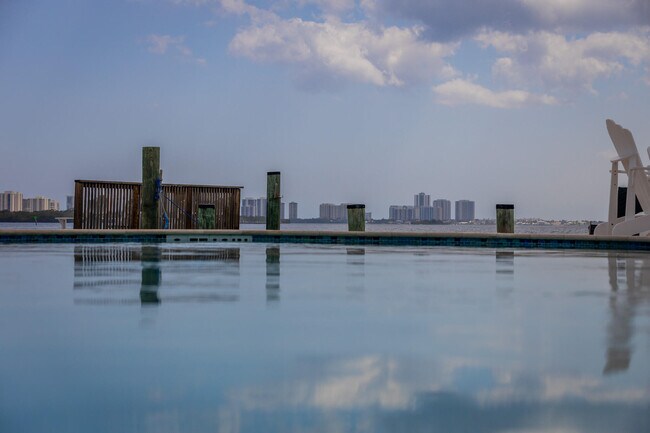 Building Photo - 68 Yacht Club Dr