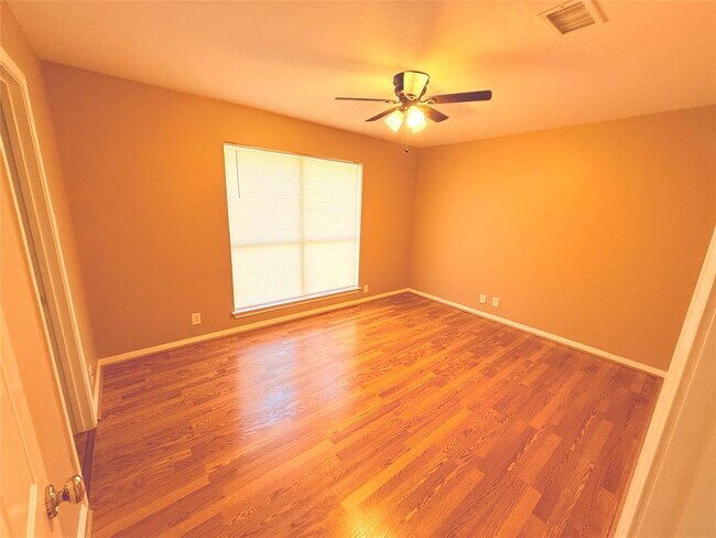 Building Photo - 2506 Partridge Ct