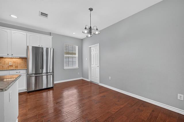 Building Photo - 1013 Wenk Ct