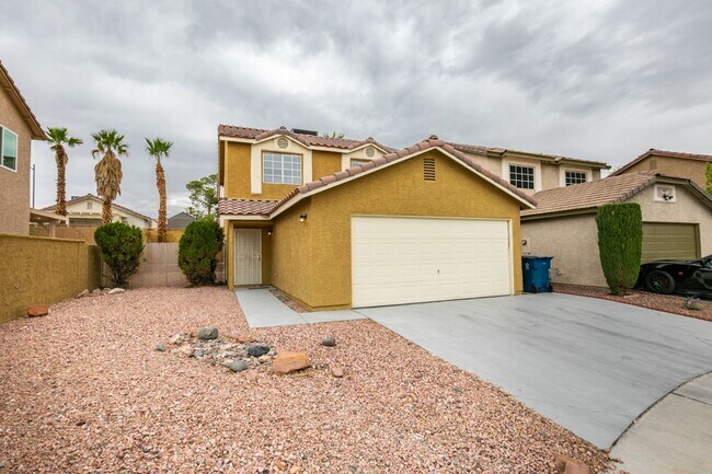 Building Photo - Upgraded 3bedroom house near Buffalo and Washington with easy access to Summerlin Pkwy.