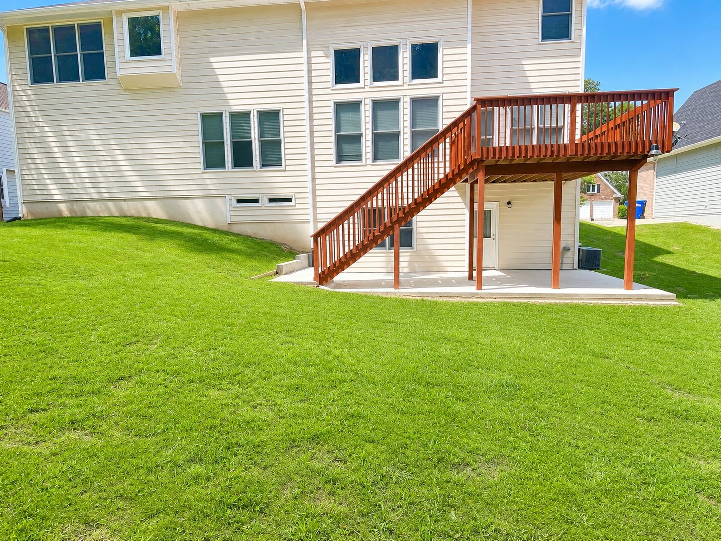 Building Photo - 733 Miller Run
