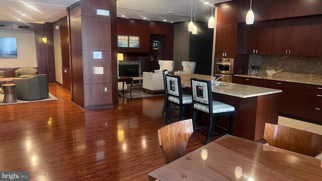 Building Photo - 11760 Sunrise Valley Dr