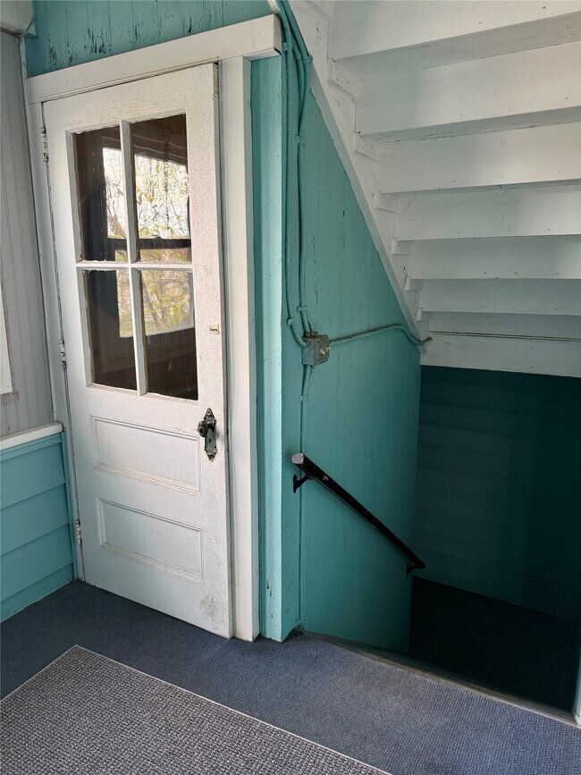 Building Photo - 51 Mill St