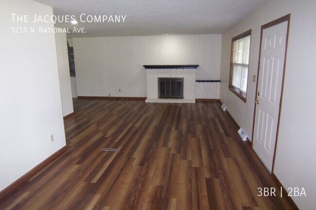 Building Photo - 3218 N National Ave