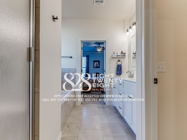 Building Photo - **COMING JANUARY 2ND!!!** STUNNINGLY BEAUTIFUL SPACIOUS 5 BED/3 BATH HOME IN ST JAMES PARK!