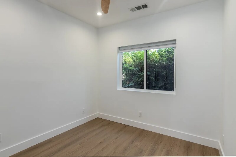 Building Photo - 14928 Otsego St