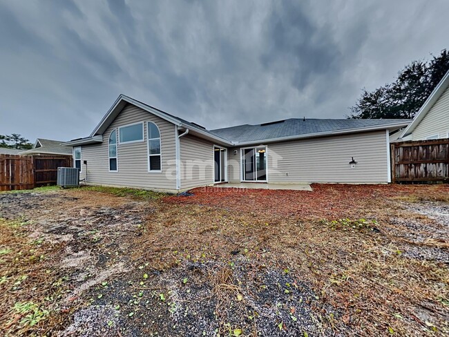 Building Photo - 12774 Dunns View Dr