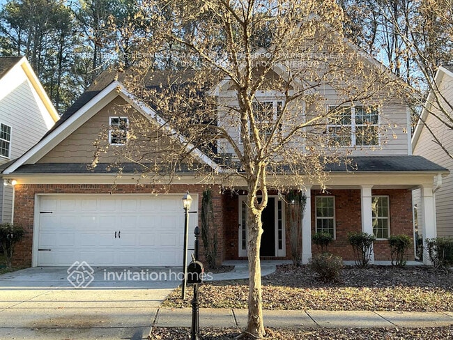 Building Photo - 2660 Freemont St