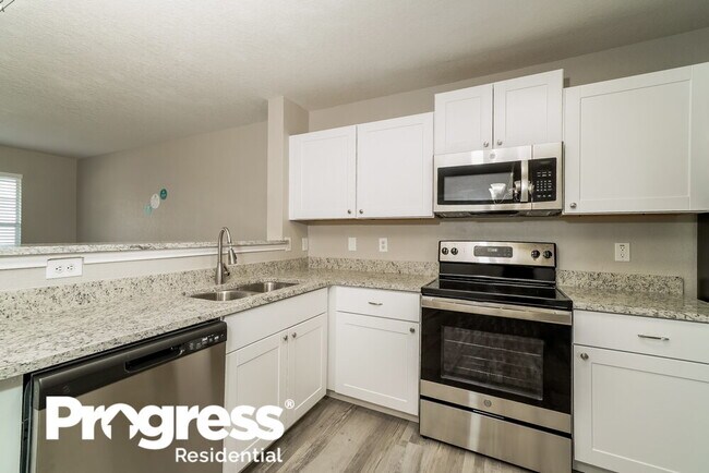 Building Photo - 659 Northlake Dr